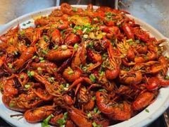 -金马门国际美食百汇(珞喻路店)