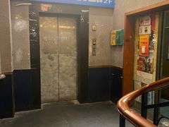 -靓虾二哥长沙地标小龙虾(五一广场店)