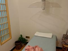 -雅享养生·中医调理·筋骨艾灸(广兰路店)