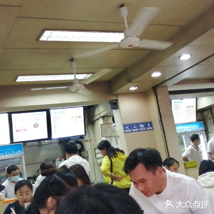 好好吃呀，特别是猪脚姜