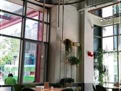 -红樱桃·欢乐餐厅(太原里店)