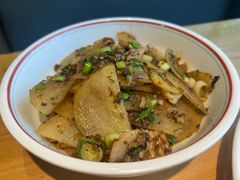 -自贡盐帮菜·玩辣餐厅(樱花园西街店)