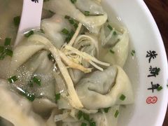 荠菜馄饨-朱新年·苏式汤团·面点(北寺塔店)