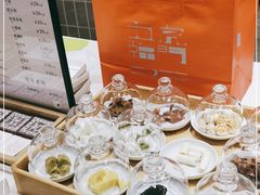 -阮大兴糕团(杭州西湖银泰百货店)