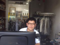 -翰皇直营洗衣洗鞋(望京鹿港店)