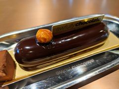 榛心巧克力蛋糕-Ninethirty by Awfully Chocolate(天环广场店)