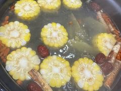 -濠轩阁特色生蚝火锅(水湾路店)