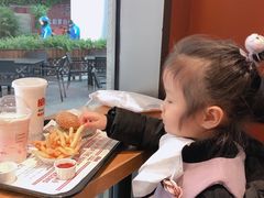 -The Habit Burger Grill 哈比特汉堡(爱琴海店)