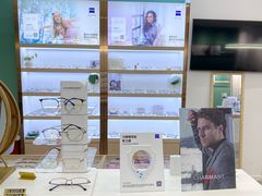 -无界眼镜MaxLess(南翔印象城店)