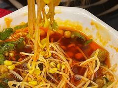 -山城年华老火锅(玉林店)