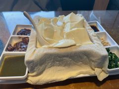 一块豆腐-95号酱骨·一块豆腐(展春园西路店)