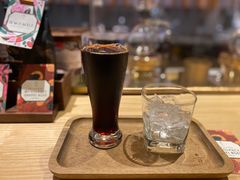 -星巴克臻选(济南恒隆店)