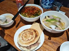 生汆丸子汤-子午路张记肉夹馍(翠华路店)