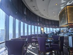 -怡豪大饭店·49楼旋转自助餐厅