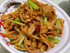 -小蓝鲸湖北菜(八一路店)