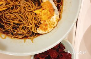 Sauce-Flavored Noodle with Intestine
