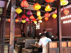 大堂-滴水·湘逢(南汇大学城生活广场店)