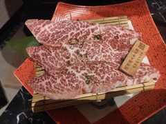 -山川小町·极番烧肉(新地假日广场店)