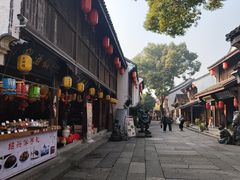 -鲁镇