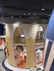 -奈尔宝家庭中心·亲子餐厅(鄞州万达店)