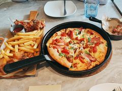 -必胜客(东大桥店)