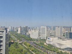 -杭州滨江宝龙城华美达酒店