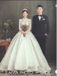 -雪中彩影婚纱摄影·微光艺术中心