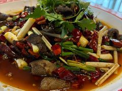 -牟记江湖重庆地标特色菜鱼蛋海鲜羊蝎子(巴南区黑金冠十多年好店)