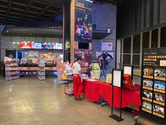 -CGV星星影城(颐堤港ScreenX店)