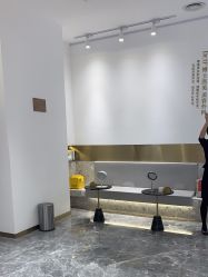 点击看大图 -Dr.U博士医疗美容医院