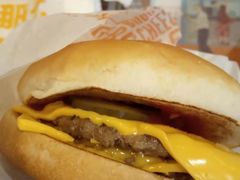 双层芝士汉堡-麦当劳(番禺信联大厦店)