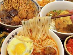 -矮子粉店1985·长沙米粉(湘春路店)