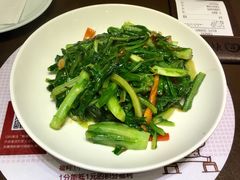 豆豉鲮鱼油麦菜-有璟阁港式餐厅(国贸商城店)