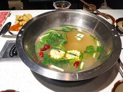 -贵府酸汤牛肉火锅·贵州老字号(飞山街店)