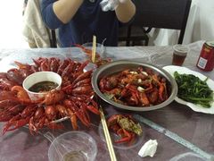 蒸虾和油闷大虾-四妹餐厅(玫瑰街店)