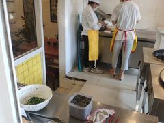 -三两春肚肺汤(崂山路店)