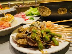 -山焱·炭火自助烤肉(周浦万达店)