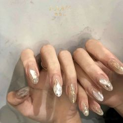 -爱空间美睫健康美甲