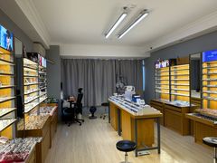 -优医视平价眼镜蔡司依视路折扣工厂店(德胜门店)