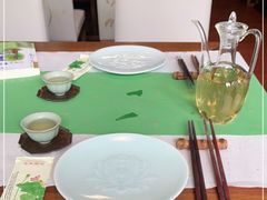 -荷风细雨·中国茶宴(碧云店)