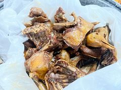 秘制盐焗乳鸽-侠成水上农庄(工业大道店)