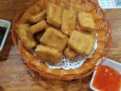 -大富蚝乌东哥饭店·石锅鱼杂·柠檬鸭(革新路店)