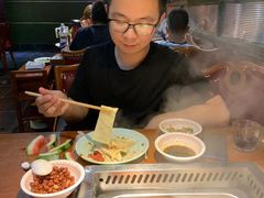 -洪焱重庆老火锅(万福花园店)