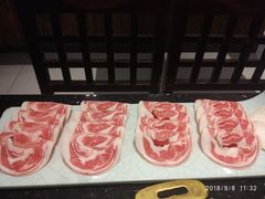 -猪啊牛呀羊啊铜盘烤肉(正大广场店)