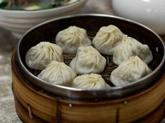 招牌鲜肉汤包-曼曼汤包(建国西路店)