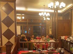 -山城年华老火锅(玉林店)