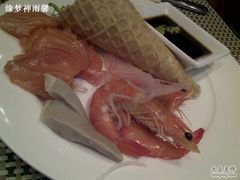 三文鱼，盐水鸭-上海金陵紫金山大酒店·汇海餐厅
