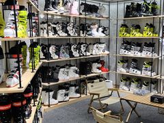 -Hopo Snow 城市滑雪空间(来福士广场购物中心店)