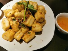 -大头虾越式风味餐厅(光明广场店)