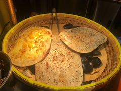 -围炉三国锅盔(平江万达店)